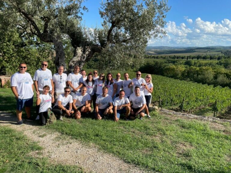 Immagine del team building in Umbria di Simplex e Tecnolab.